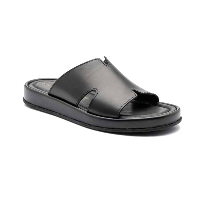 Ciabatta nera in pelle con fascia larga e suola spessa