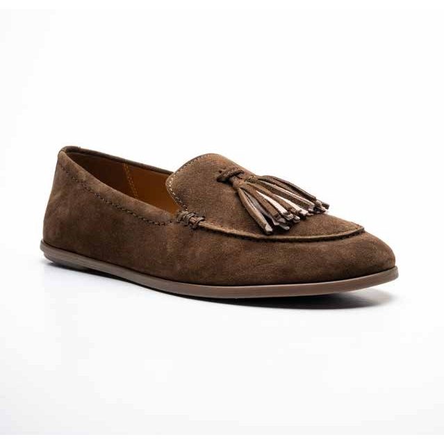 Mocassino in camoscio con le nappine